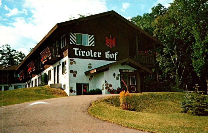 Tiroler Hof (The Residences at Harbor Vista) - Vintage Postcard